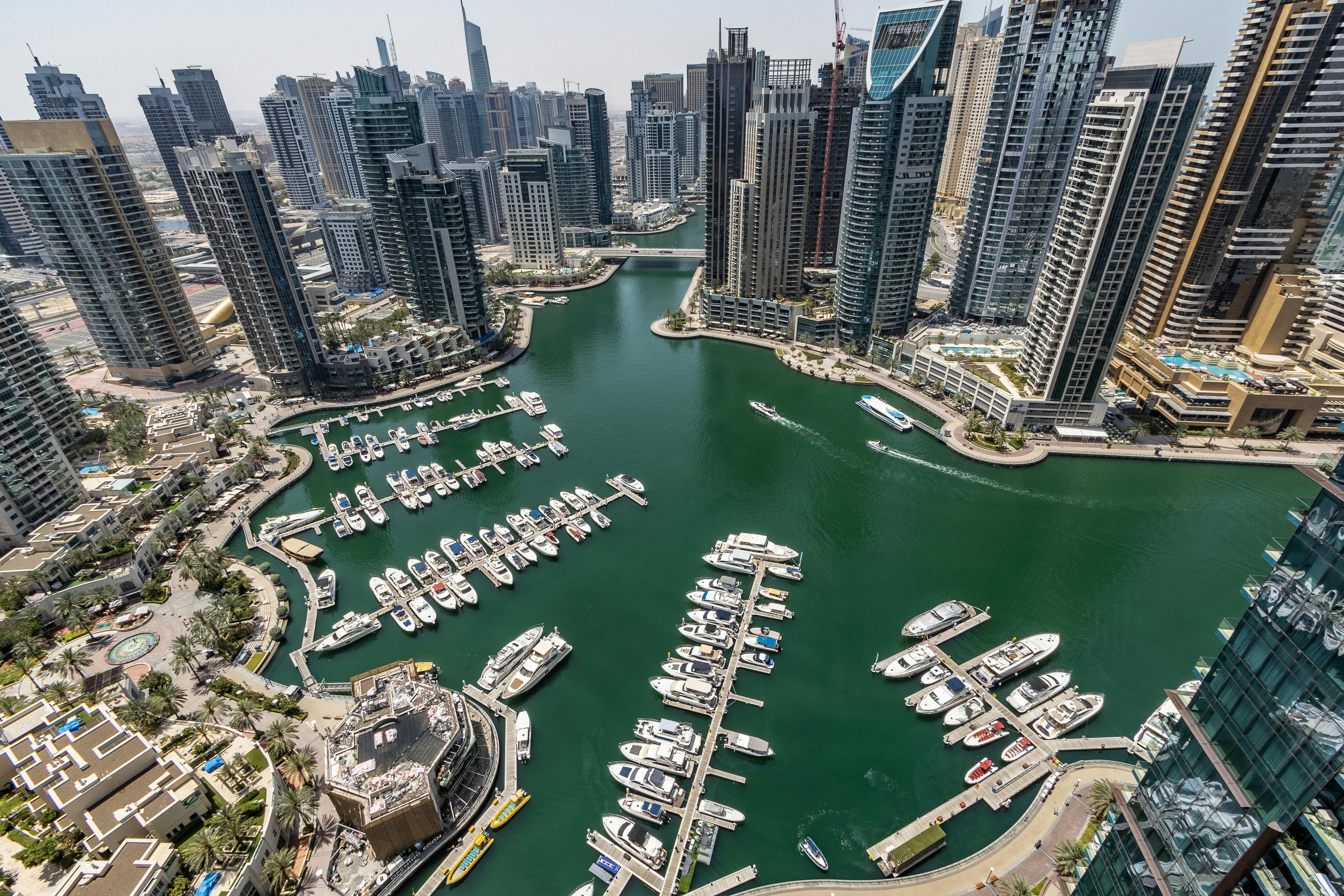 Dubai Marina Yacht Club