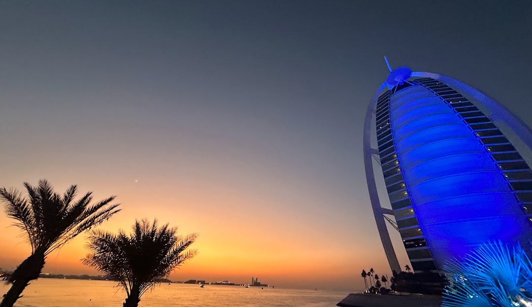 Why Dubai is a Top Destination for Real Estate Investment: A Comprehensive Analysis