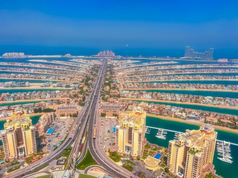 Investing in Dubai: The City’s Most Promising Neighborhoods