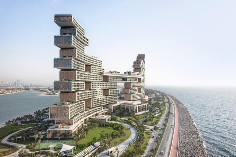 Best Luxury Branded Residences in Dubai: Where Savvy Investors Park Capital and Live in 7-Star Comfort