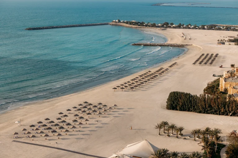 Ras Al Khaimah Real Estate Guide, Best Areas, Prices, ROI & Buying Tips